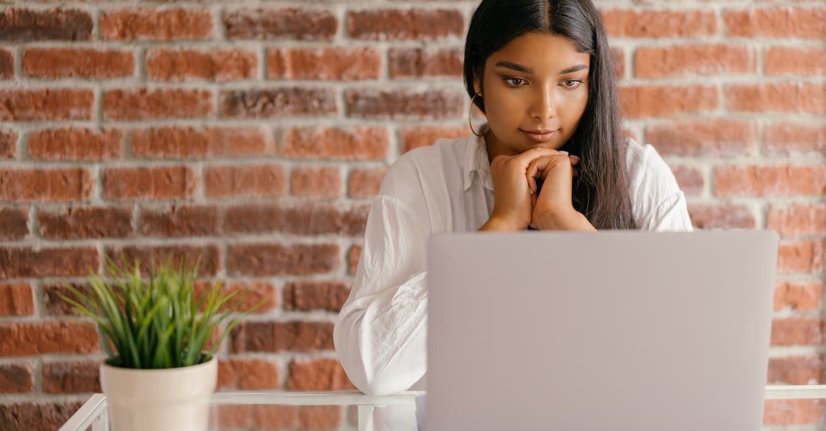 découvrez comment protéger vos informations personnelles en ligne grâce à nos conseils et outils. apprenez à sécuriser vos comptes, éviter les arnaques et naviguer sur internet en toute confiance.
